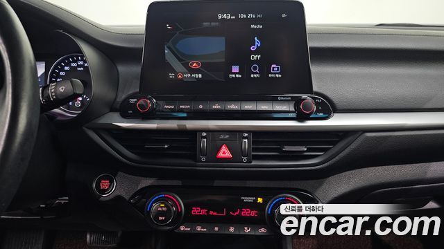 Kia K3 2019 — photo 25