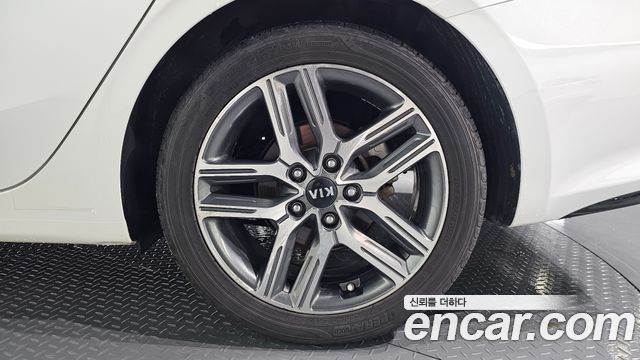 Kia K3 2019 — photo 7