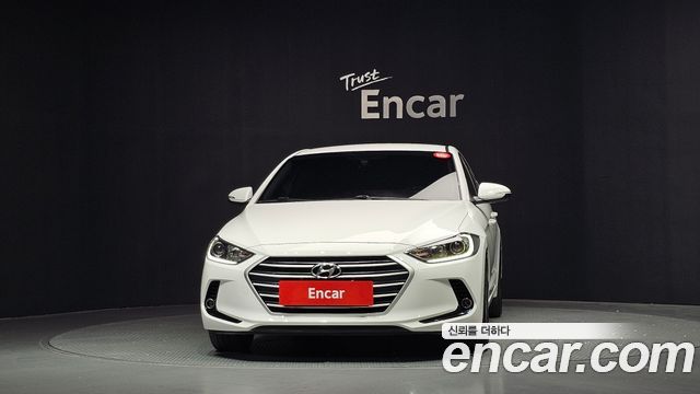 Hyundai AVANTE 2016 — photo 3