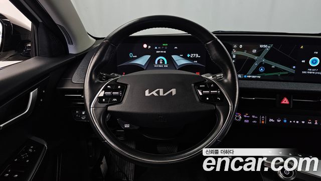 Kia EV6 2022 — photo 19