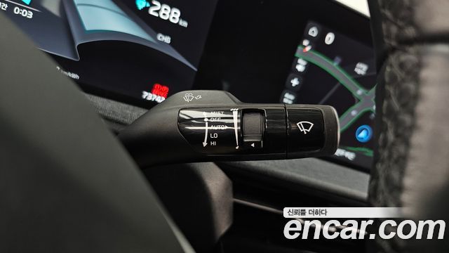 Kia EV6 2022 — photo 29