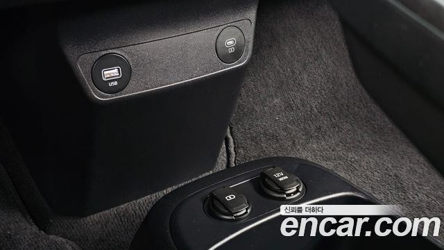 Kia EV6 2022 — photo 31