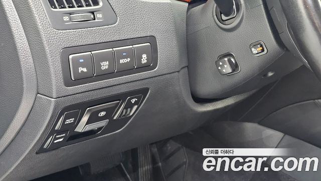 Hyundai Equus 2012 — photo 16