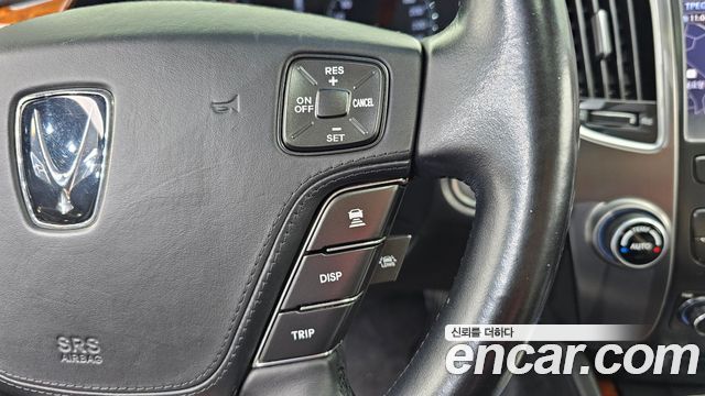 Hyundai Equus 2012 — photo 18