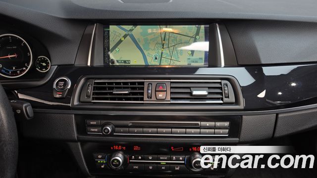 BMW 5-Series 2014 — photo 15