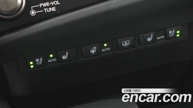 Lexus ES 2026 — photo 31