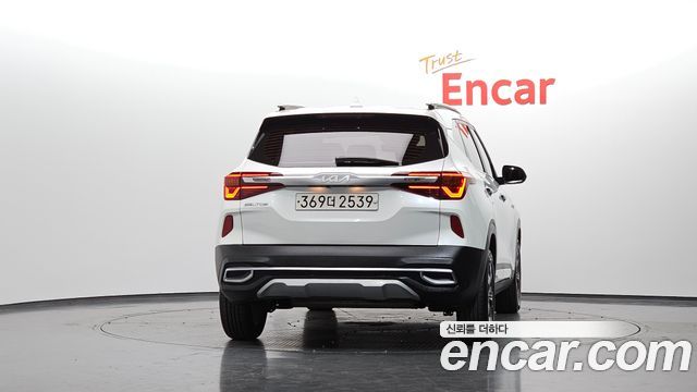 Kia Seltos 2023 — photo 4