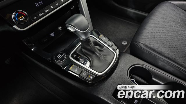 Kia Seltos 2023 — photo 9