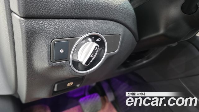 Mercedes-Benz CLA-Class 2016 — photo 27