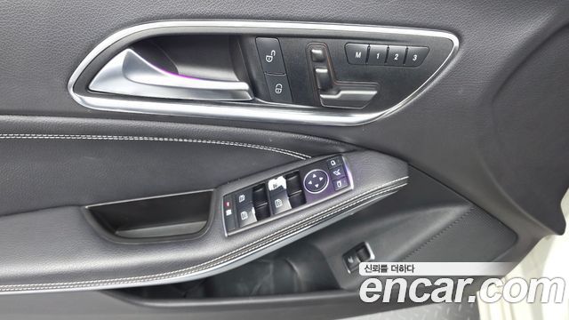 Mercedes-Benz CLA-Class 2016 — photo 28