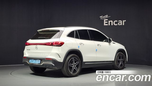 Mercedes-Benz EQA 2022 — photo 2