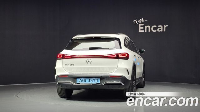Mercedes-Benz EQA 2022 — photo 4