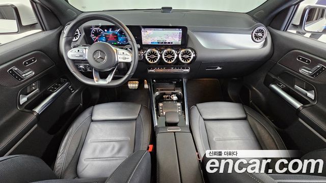 Mercedes-Benz EQA 2022 — photo 10