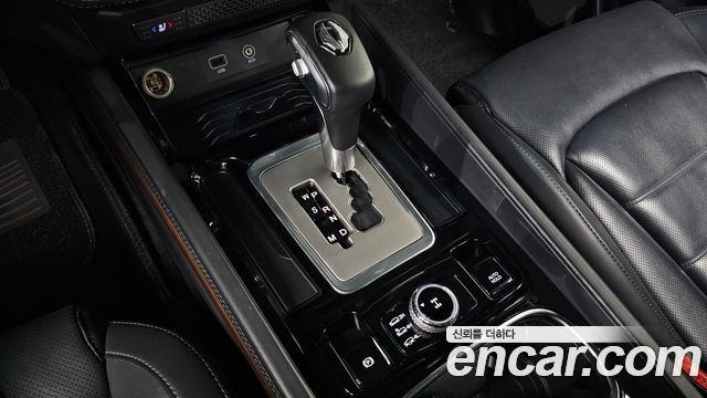 KG Mobility Rexton 2018 — photo 12