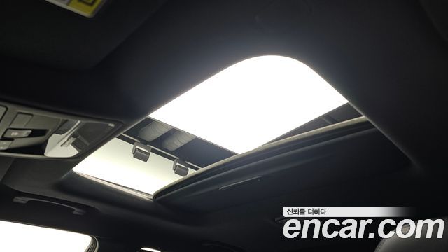 KG Mobility Rexton 2018 — photo 25