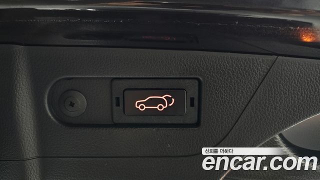 KG Mobility Rexton 2018 — photo 26