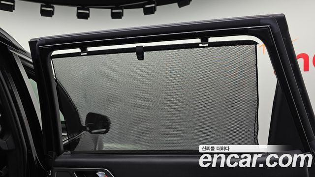 KG Mobility Rexton 2018 — photo 32