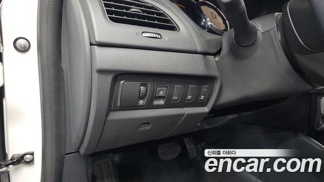 Renault Korea SM3 2020 — photo 17