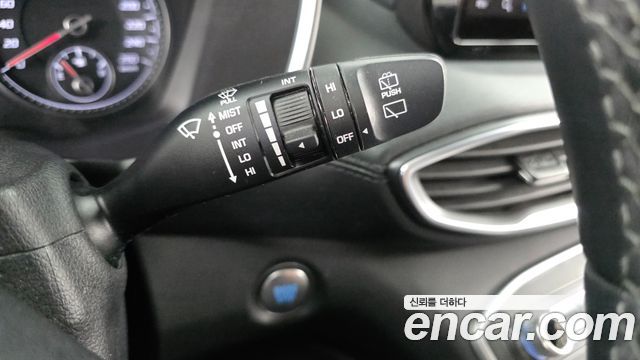 Hyundai Santafe 2021 — photo 30