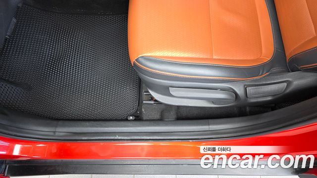 Hyundai Kona 2018 — photo 28