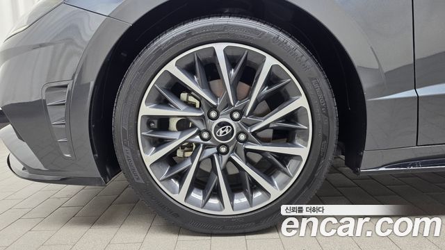 Hyundai Sonata 2023 — photo 5