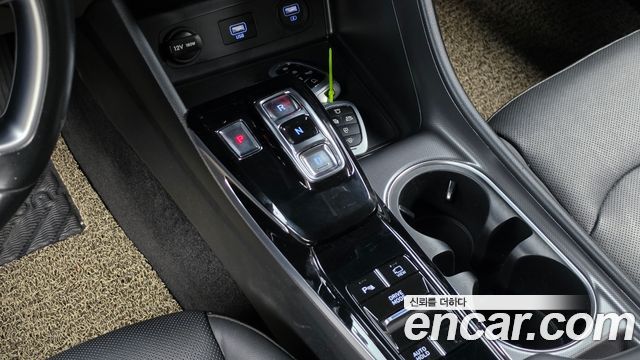 Hyundai Sonata 2023 — photo 9