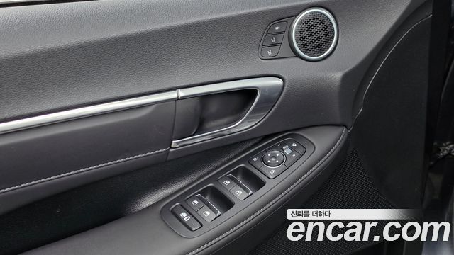 Hyundai Sonata 2023 — photo 17