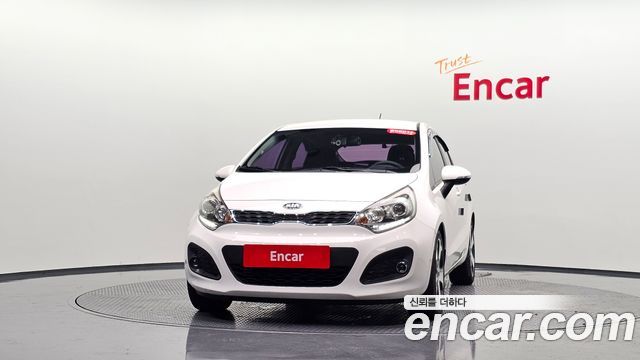 Kia pride 2013 — photo 3