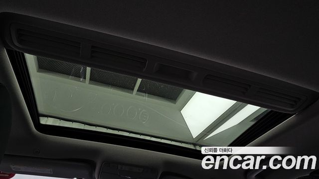 Mercedes-Benz E-Class 2017 — photo 17