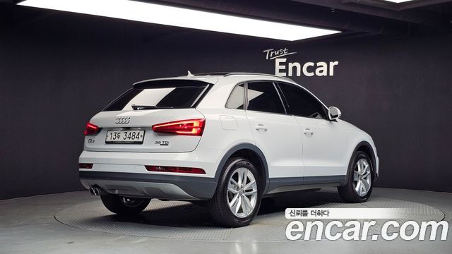 Audi Q3 2016 — photo 2