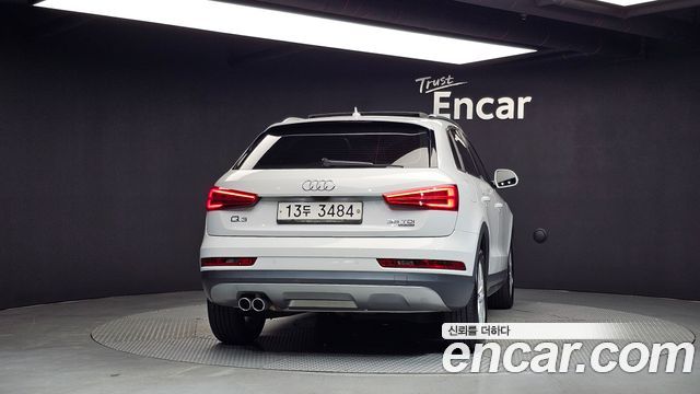 Audi Q3 2016 — photo 4