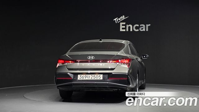 Hyundai AVANTE 2024 — photo 4
