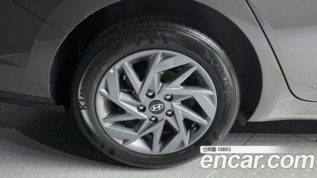 Hyundai AVANTE 2024 — photo 5