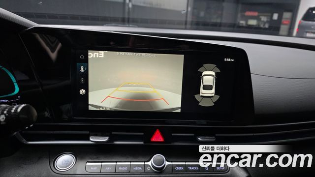 Hyundai AVANTE 2024 — photo 21