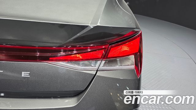 Hyundai AVANTE 2024 — photo 9
