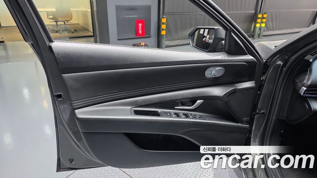 Hyundai AVANTE 2024 — photo 14