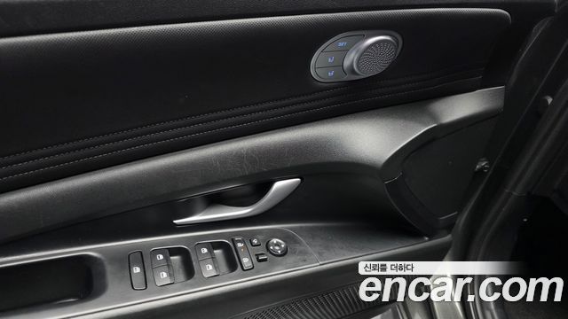 Hyundai AVANTE 2024 — photo 28