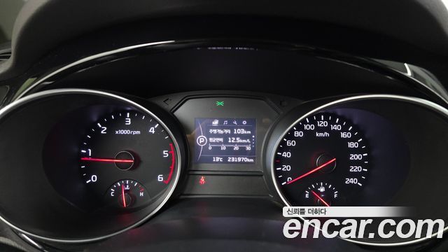 Kia Canival 2015 — photo 8