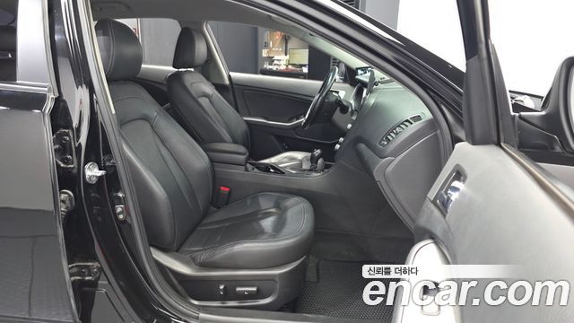 Kia K5 2013 — photo 11