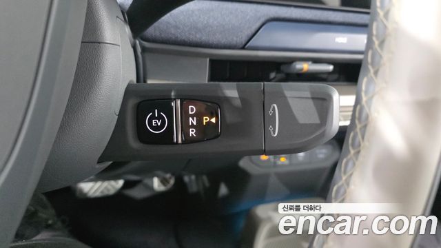 Kia EV3 2025 — photo 12