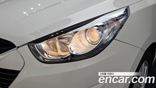 Hyundai Tucson 2013 — photo 8