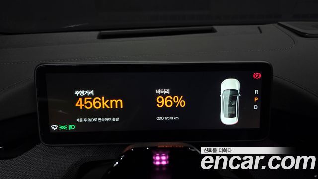 Polestar Polestar 4 2026 — photo 11