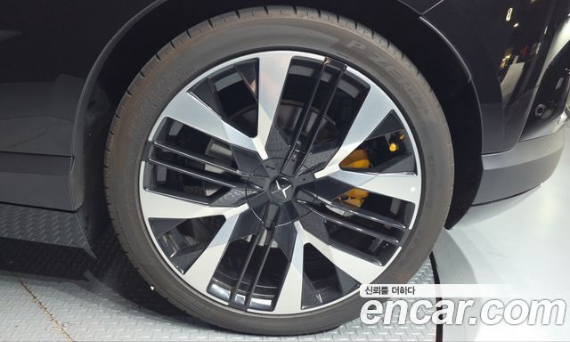 Polestar Polestar 4 2026 — photo 7