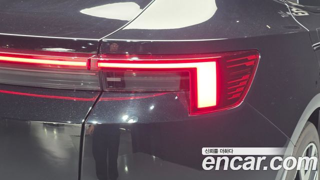 Polestar Polestar 4 2026 — photo 9