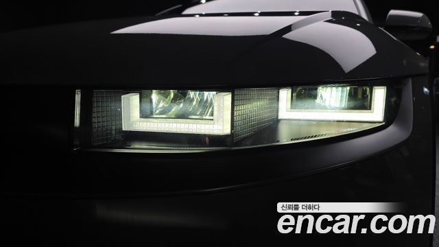 Hyundai Ioniq5 2022 — photo 8