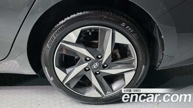 Hyundai AVANTE 2022 — photo 7