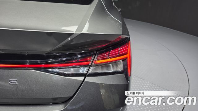Hyundai AVANTE 2022 — photo 9