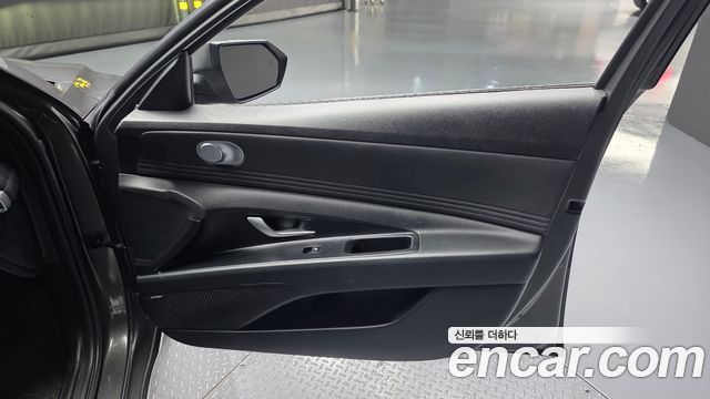 Hyundai AVANTE 2022 — photo 15
