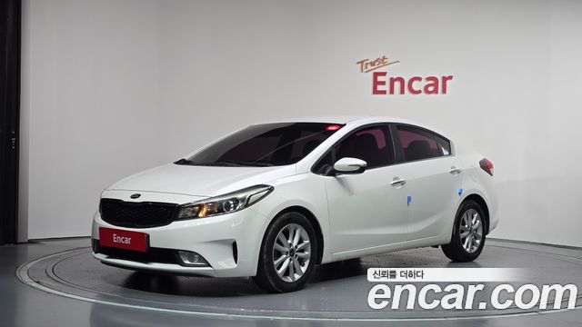 Kia K3 2016 — photo 1