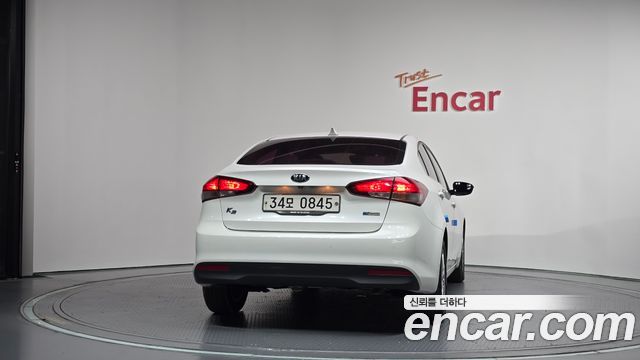 Kia K3 2016 — photo 4
